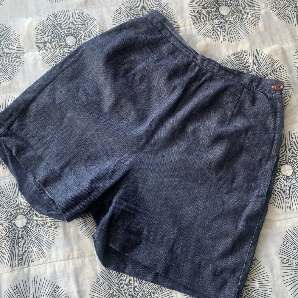 True vintage pin up shorts!